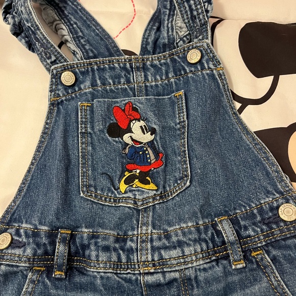 DISNEY/GAP Blue Denim Overalls with Minnie Patch - Picture 2 of 5